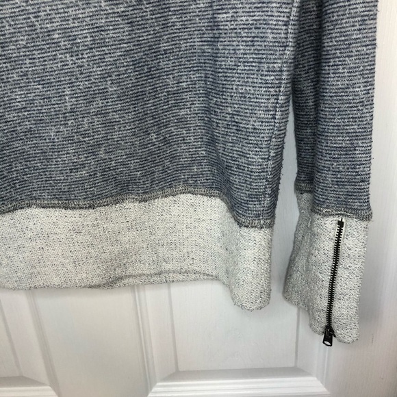 ABERCROMBIE Striped Cowl-neck Cozy Sweater small - Picture 4 of 7